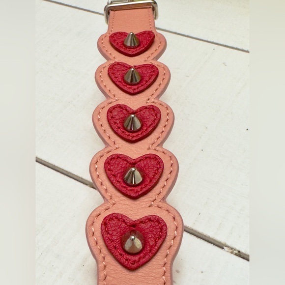 Fendi Pink Studded Heart Bracelet - Picture 6 of 9